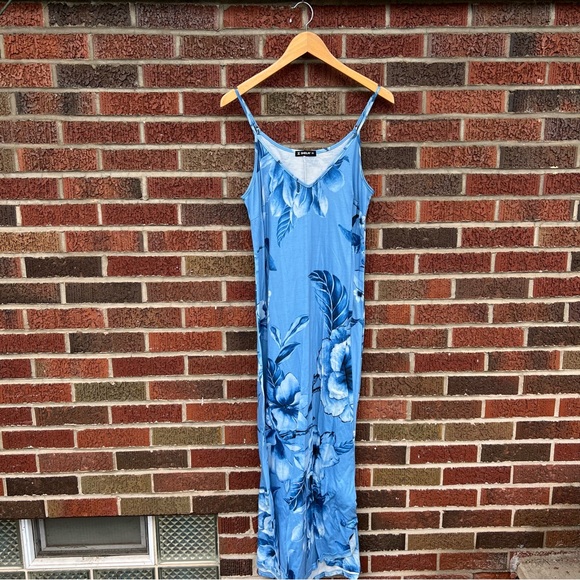 Dresses & Skirts - Sheilay Light Blue and Navy Blue Floral Tropical Print V Neck Maxi Dress